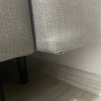 Divanev Ankara Şubesinde Baza Başlığı Kısa Sürede Deforme Oldu, Değişim Talep Ediyorum