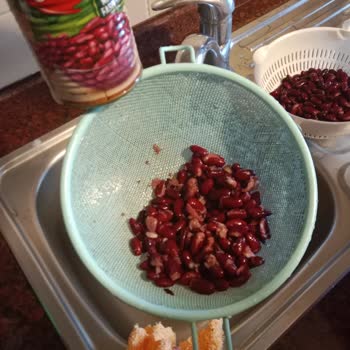 Tat Konserve Meksika Fasulyesinde Yarı Yarısı Ezik Çıktı