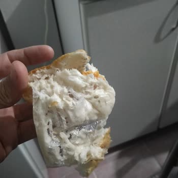 İftar Sofrasında Hijyen Sorunu: Naylon Parçası Ve Yetersiz İade