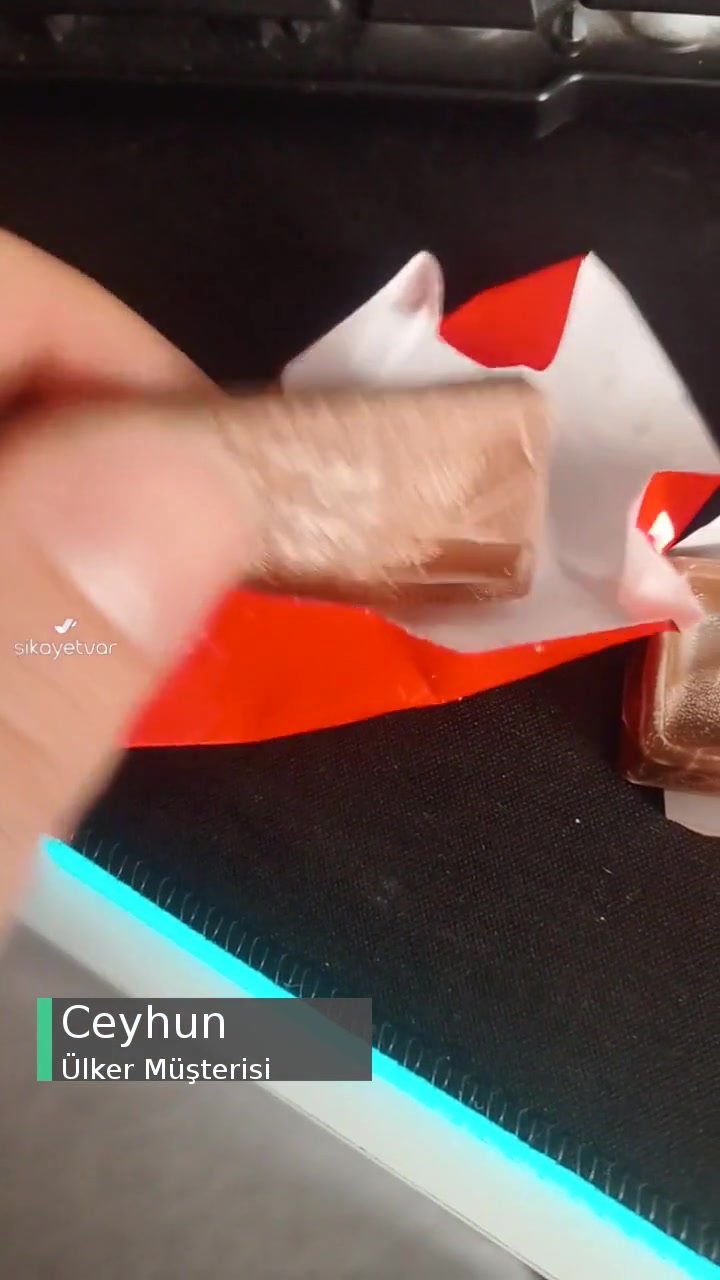 Ülker Bayat Çıktı Ve Bozuk Sanırım! videonun kapak resmi