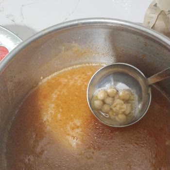 Kusurlu Düdüklü Tencere, Fatura Yok, İade Ve Geri Ödeme Talebi