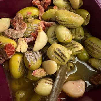 Carrefour Şarküteride Küflenmiş Ürünler Ve Ücret İadesi Talebi