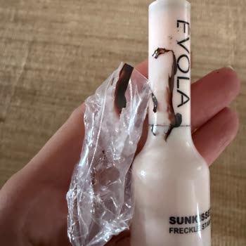 Evola Beaute Kullanılamaz Durumda Olan Bir Ürün Gelmesi