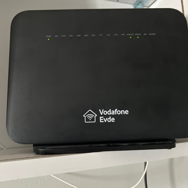 Sürekli Kesilen Fiber Bağlantısı Ve Cevapsız Müşteri Servisi