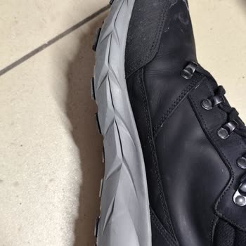 Su Geçirmez Olarak Satılan Botların Su Geçirmesi Ve İade Talebi