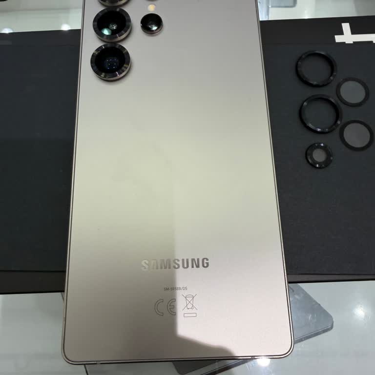 Sıfır Satılan Telefon Kullanılmış Çıktı Ve Faturasız Gönderildi