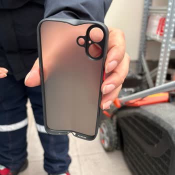 Sürat Kargo İçerenköy Şubesinde Kargo Personelinin Saygısız Ve Küfürlü Tutumu