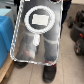 Sürat Kargo İçerenköy Şubesinde Kargo Personelinin Saygısız Ve Küfürlü Tutumu