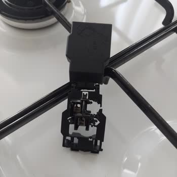 Garanti Kapsamındaki Arçelik Fırınında Tekrarlayan Yangın Riski Ve Değişim Reddi