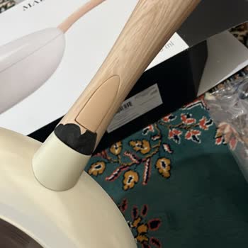 Kırık Tava Ve Müşteri Hizmetine Ulaşamama