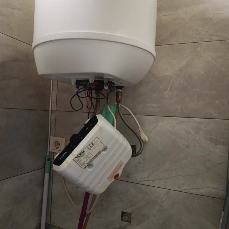 Vestel Termosifon Arızası Ve Su Sızıntısı, Servisin İlgisiz Tutumu