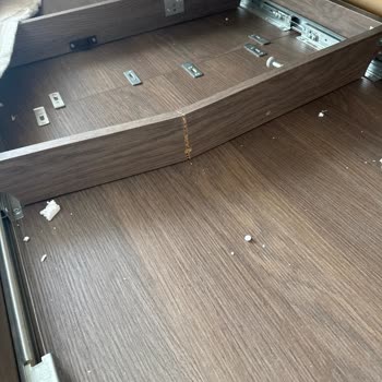 Üretim Gecikmesi Ve Kırık Masa Mağduriyeti