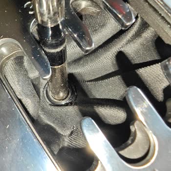 Thrustmaster TH8A Vites Körüğü Yırtık, Servis Raporu Olmadan Değişim Talebi Reddedildi