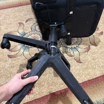 Rampage Oyuncu Koltuğu Ortadan Yarılarak Düştü Ve Kafamı Çarptı