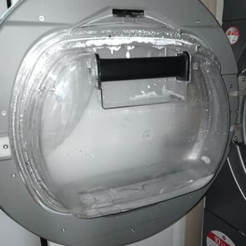 Hoover H-Dry 500 Kurutma Makinesinde Hav Kalıntısı Ve Yetersiz Servis İadesi Talebi