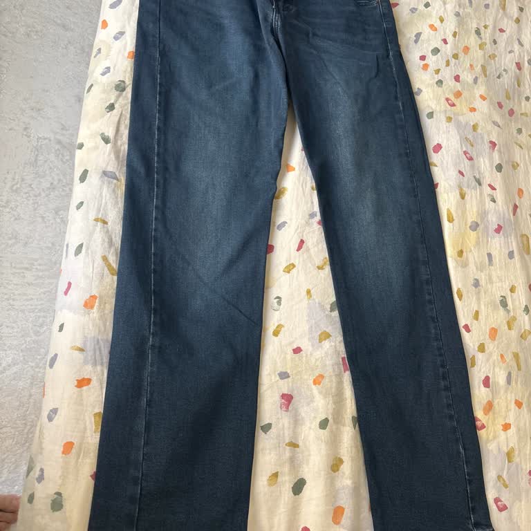 İlk Yıkamada Deforme Olan Pantolon Ve Mağazanın Cevap Vermemesi