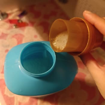 ABC Deterjanının Akışkan Kıvamı Ve Aşırı Kullanım Sorunu