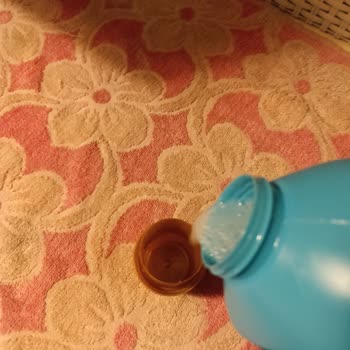 ABC Deterjanının Akışkan Kıvamı Ve Aşırı Kullanım Sorunu