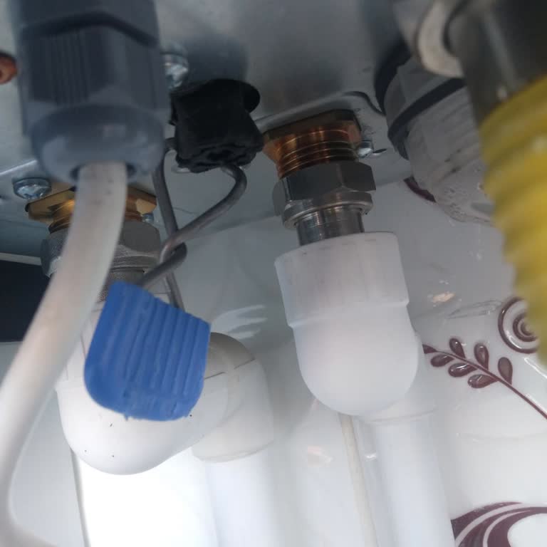 Daikin Kombi Bar Vanası Çözülmez Durumda, Garanti Kapsamında Ücretsiz Onarım İstiyorum