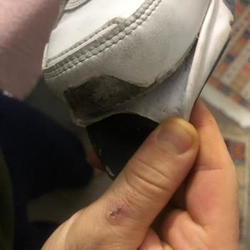 Nike Air Force Ayakkabım Kısa Sürede Deforme Oldu, Kullanıcı Hatası İddiası Kabul Edilemez