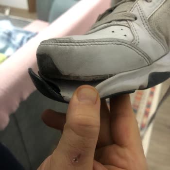 Nike Air Force Ayakkabım Kısa Sürede Deforme Oldu, Kullanıcı Hatası İddiası Kabul Edilemez