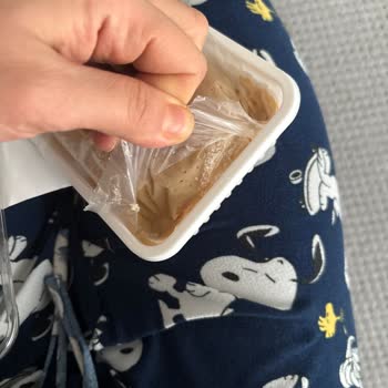 Afyonkarahisarda Satın Alınan Harras İncirli Sorbe Ürünün Ekşi Koku Ve Anormal Kıvamı