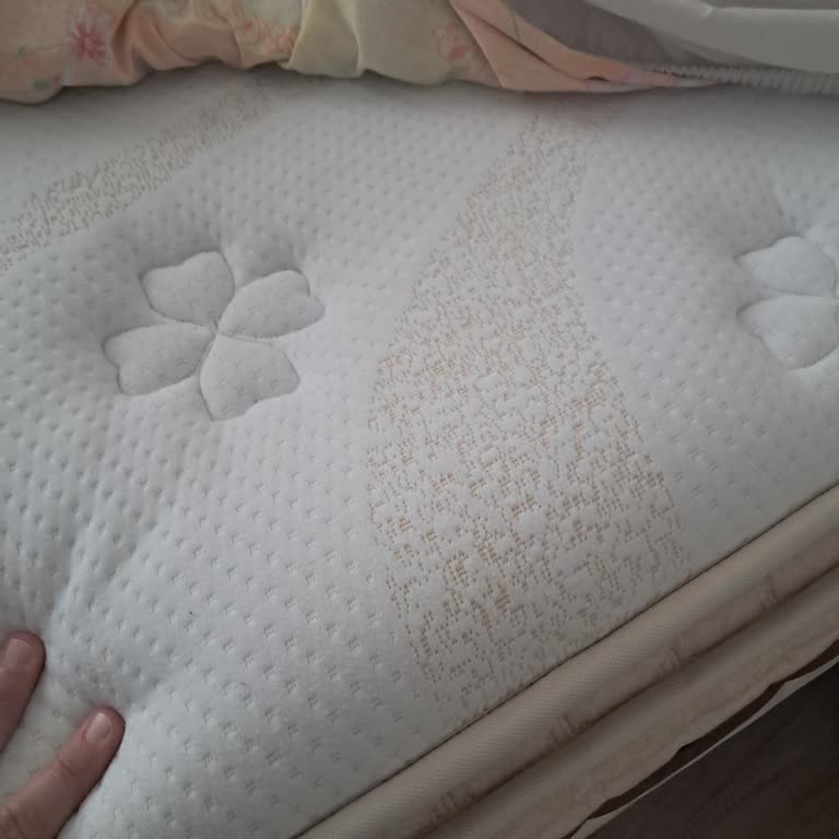 Elazığ Mağazasında Yatak Çökmesi Ve Çözüm Talebi