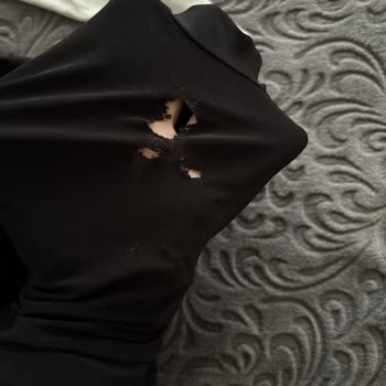 Beko Çamaşır Makinesi Kıyafetleri Yırtıyor, Defalarca Servis Sorunu Çözmüyor