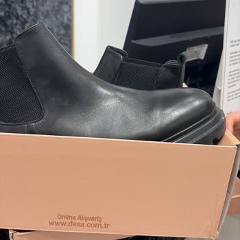 İlk Kullanımda Tabanı Ayrılan Ayakkabı Onarıldı, Değişim İadesi Reddedildi