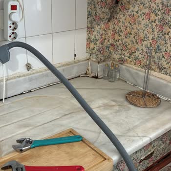 Yetkili Satıcı Hatalı Montaj Ve Saygısız Tutumu İle Mağdur Oldum