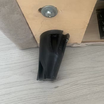 Kırık Koltuk Ayağı Ve 10 Yıllık Parça Garantisi Sorunu