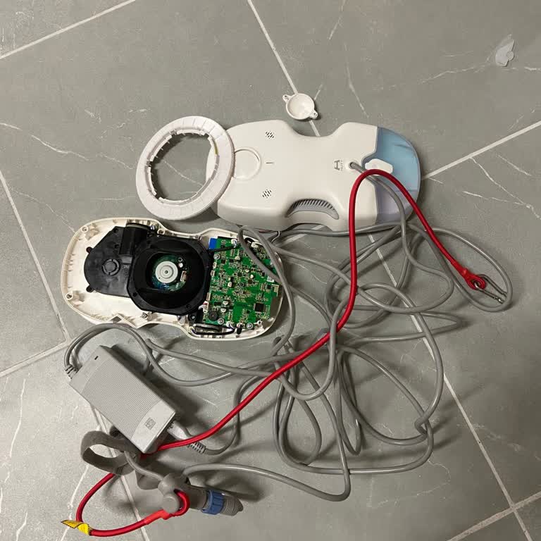 Torima Hutt C65 Cam Silme Robotunda Güvenlik Arızası Ve Yetersiz Servis