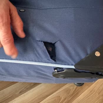 Ajet Kayseri Hannover Uçuşunda Bavul Hasarı Ve Tekrarlayan Sorun