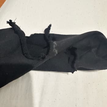 Arçelik Çamaşır Makinemde Açıklık Kıyafetlerimi Yırtıyor Ve Garanti Kapsamında Onarım İstiyorum