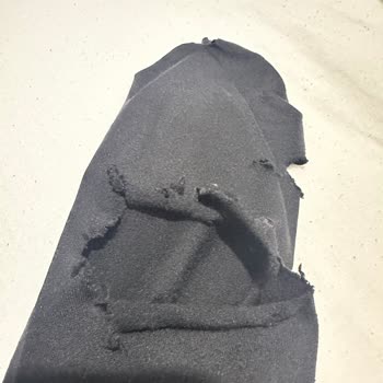 Arçelik Çamaşır Makinemde Açıklık Kıyafetlerimi Yırtıyor Ve Garanti Kapsamında Onarım İstiyorum