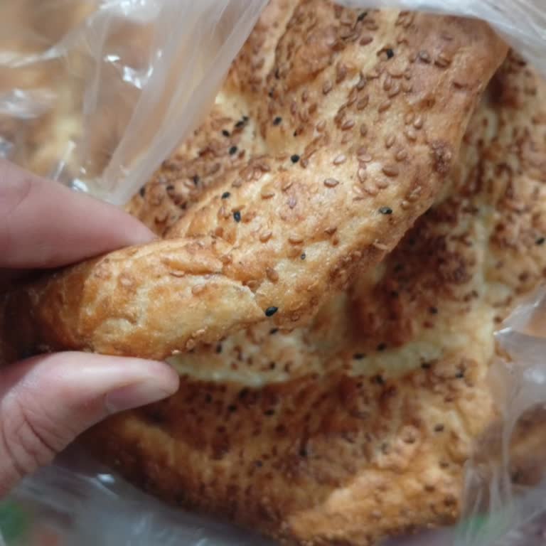 Migros Sanal Market'te Bozuk Tavuk Ve Bayat Pide, İade Ve Hızlı Geri Dönüş Talebi