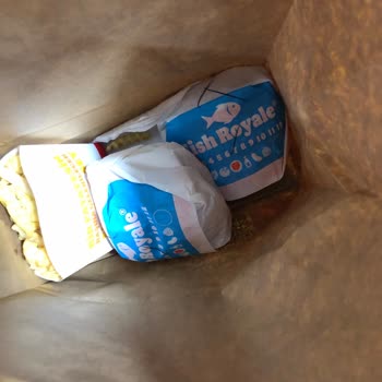 Yanlış Burger Ve Eksik Soslar Şikayeti