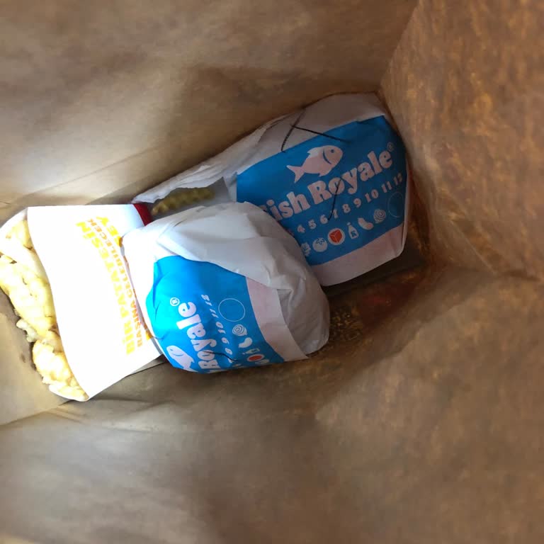 Yanlış Burger Ve Eksik Soslar Şikayeti