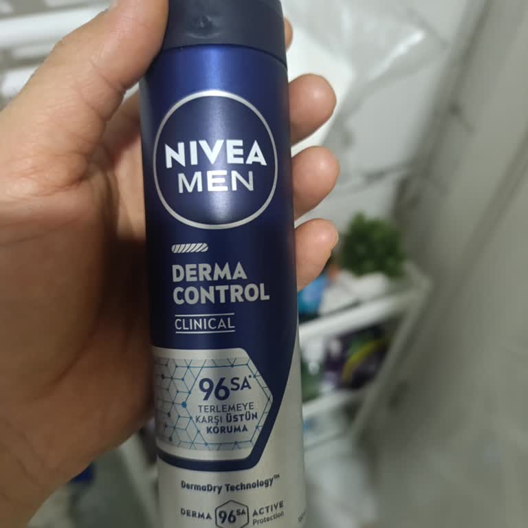 Nivea Derma Control Deodorant Cildimde Şiddetli Kaşıntı Ve Tahriş Oluşturdu