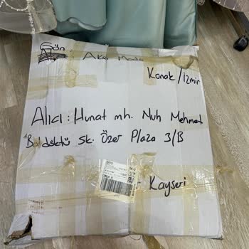 Nişanlık Koli İçinde Deterjan Dökülmesi Ve DHL’in Özensiz Taşıması Sonucu Tam Tazminat Talebi