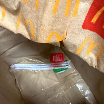 İçki Dökülmesi Ve Teslimat Gecikmesi Nedeniyle İade Reddedildi