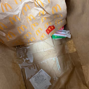 İçki Dökülmesi Ve Teslimat Gecikmesi Nedeniyle İade Reddedildi