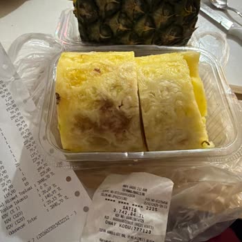 Anpa Gross 212 Şubesinde Çürük Ananas Ve Yanıltıcı Teslimat İçin İade Talebi