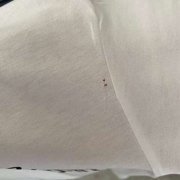 EMORPİ'den Yırtık Tişört Ve Cevapsız İade Talebi