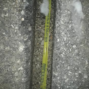 TTNET’in Bitmemiş Fiber Çalışması Mahalle Yollarını Tehlikeye Soktu