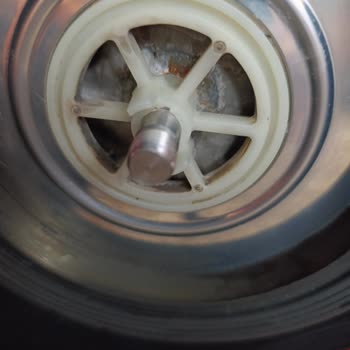 Aura Cleanmax İç Kısmında Paslanma Oldu