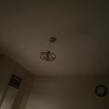 Güngören Akçaylı Sokakta Elektrik Yok, Bedaş Yanıt Vermiyor