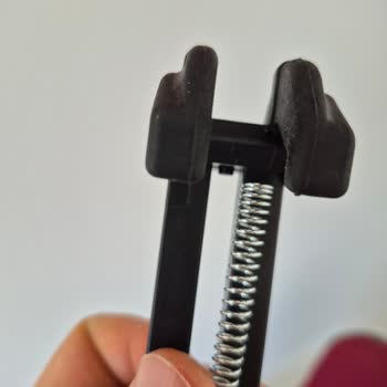 İdefix Telefon Tutucu Üretim Hatası Nedeninden Kısa Sürede Bozuldu Ve Garanti İadesi Talep Ediliyor