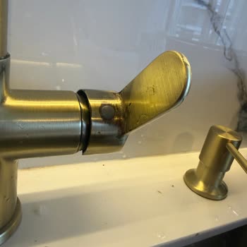 Gold Renkli Mutfak Bataryasında Renk Atması Ve Kararma İadesi Talebi