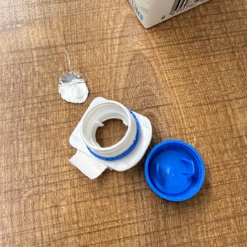 Sütaş Süt Ambalajlarında Kapak Kopma Sorunu Ve Hijyen Riski